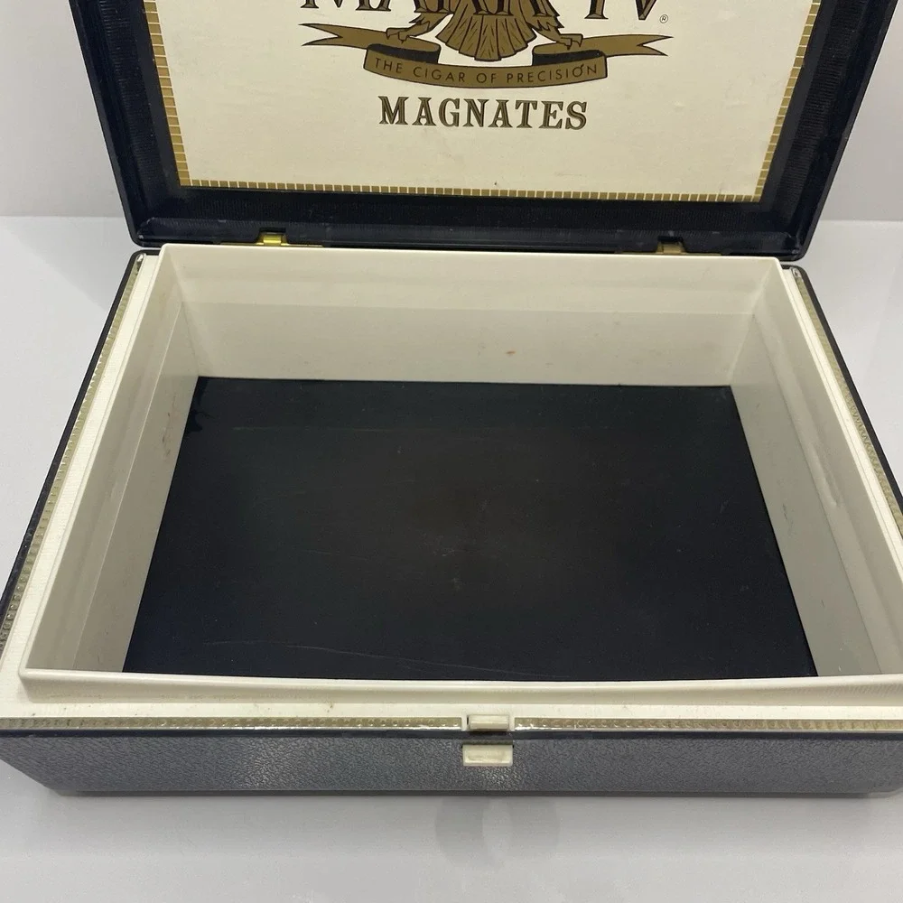 Vintage Tobacco Mark‎ IV Magnates Eagle Plastic Cigar Empty Box